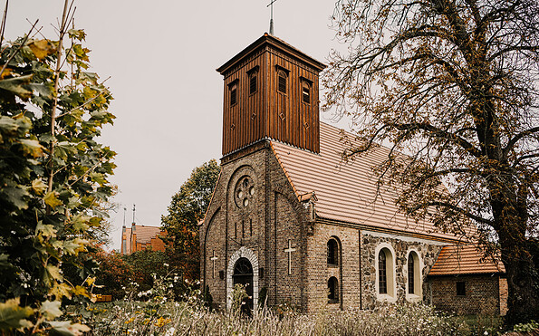 Kirche Bestensee, Foto: Malte Jäger, Lizenz: Tourismusverband Dahme-Seenland e.V.