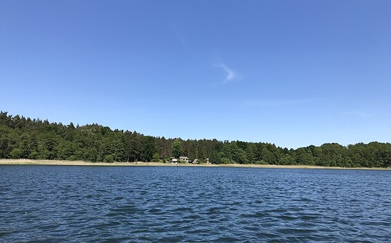 Drei Ferienhäuser am Lübbesee, Foto: Anet Hoppe