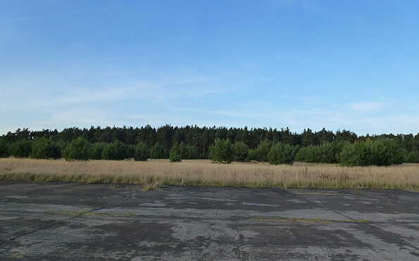 Ehemaliger Flugplatz Löpten, Foto: Juliane Frank, Lizenz: Tourismusverband Dahme-Seenland