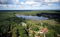 Luftbild martas Gästehäuser Groß Väter See