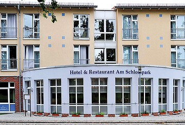 Restaurant "Rhodos Blue" im Hotel Am Schlosspark