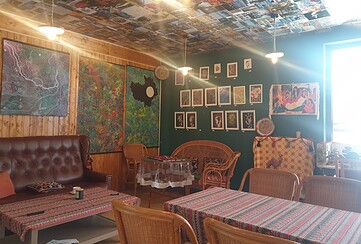 LAVA Art Café 