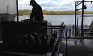 Fischer bei der Arbeit vor dem Seddiner See, Foto: TMB-Fotoarchiv_K. Lehmann