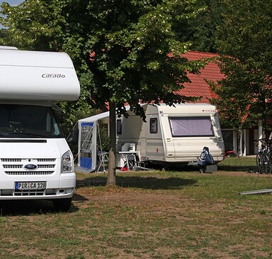 Wohnmobilstellplatz auf dem Campingplatz Stendenitz