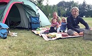 Tent on the tent meadow, Foto: Silke Philipp, Lizenz: Erlebniscamping Lausitz
