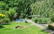 Garten mit Pool, Foto: Eckard Krüger, Lizenz: Eckard Krüger
