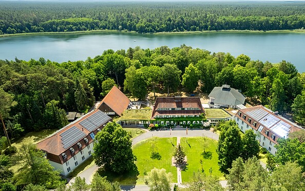 Luftaufnahme Hotel Döllnsee-Schorfheide
