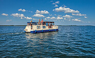 Führerscheinfreies Hausboot für Müritz, Seenplatte &amp; Co., Foto: Harald Mertes, Lizenz: Kuhnle-Tours GmbH