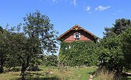 Blick über den Garten zum Loewig Haus, Foto: Bansen/Wittig