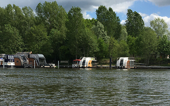 Nautilus Hausboot Charter