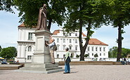 Statue Kurfürstin Louise Henriette, Foto: Jannika Olesch, Lizenz: TV Ruppiner Seenland e.V.
