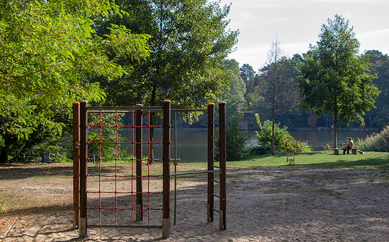 Playground at Lankensee in Zernsdorf, Foto: ,, Lizenz: ScottyScout
