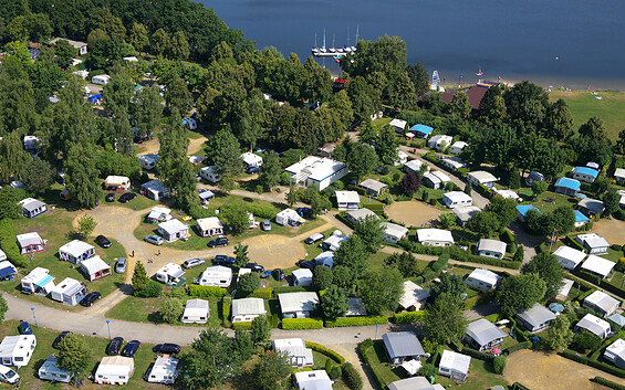 Luftbild Komfortcamping Senftenberger See, Foto: Mario Hambsch, Lizenz: Zweckverband Lausitzer Seenland Brandenburg