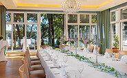 INSELHOTEL Potsdam Festtafel im Seeblick