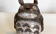 Keramikfigur Totoro, Foto: Felix Hochmuth