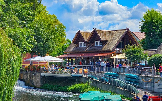 Terrassen-Café am Spreehafen, Foto: Tino Meier, Lizenz: Spreehafen Burg