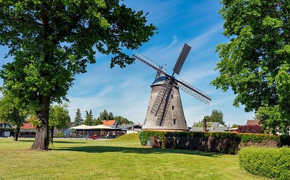 Straupitz Dutch Windmill