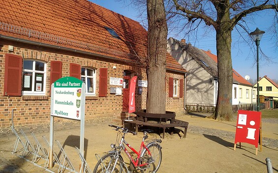 Neuhardenberg information centre