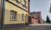Außenansicht der Ferienwohnung Priewisch in Eisenhüttenstadt, Foto: Kathrin Schilling