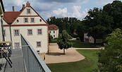 Ferienwohnungen in der Wassermühle am Schloss mit Blick zum Schloss Königs Wusterhausen, Foto: Sylvia Klossek, Lizenz: Tourismusverband Dahme-Seenland e.V.