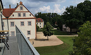 Ferienwohnungen in der Wassermühle am Schloss mit Blick zum Schloss Königs Wusterhausen, Foto: Sylvia Klossek, Lizenz: Tourismusverband Dahme-Seenland e.V.