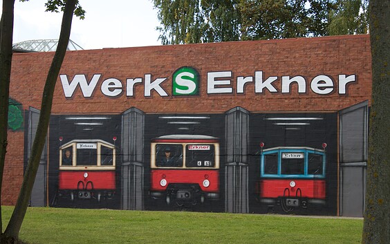 Historic S-Bahn Railcars in Erkner