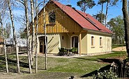 Blick zum Ferienhaus Birkenhain, Foto: Ulrike Haselbauer, Lizenz: Tourismusverband Lausitzer Seenland e.V.