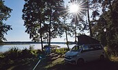 Pitch by the lake, Foto: Oliver Raatz, Lizenz: Ahoi Camp Canow