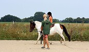 Reitunterricht an der Longe, Foto: Katrin Riegel, Lizenz: Seenland Oder-Spree