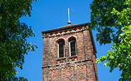 Bernauer Seenwanderung - Kirche Ladeburg, Foto: Stefan Klenke, Lizenz: BeSt Bernauer Stadtmarketing GmbH