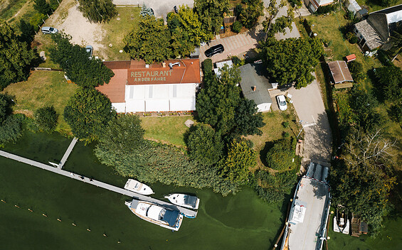 Guest landing stage at Restaurant An der Fähre, Foto: Steven Ritzer, Lizenz: Tourismusverband Havelland e. V.