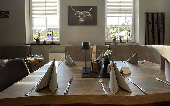 Tisch im Markt-Restaurant Müllrose, Foto: Constanze Mikeska