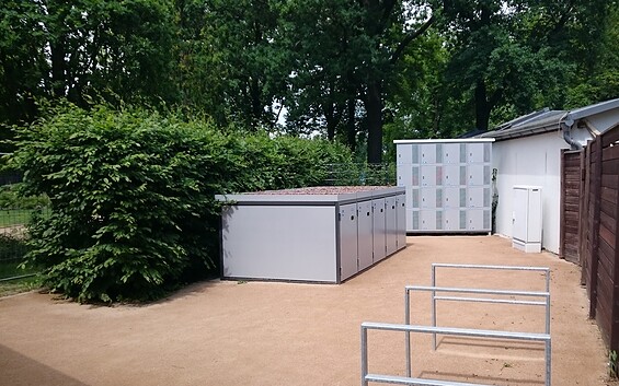 Luggage lockers and bicycle boxes at the Ostdeutscher Rosengarten Forst (Lausitz), Foto:  Stadt Forst (Lausitz)