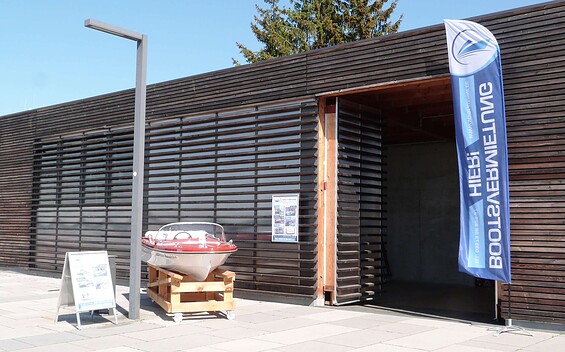 Fahrrad- und Bootsvermietung am Stadthafen Senftenberg, Foto: Katja Wersch