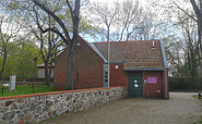 Dorfkirche Großziethen, Foto: Eva Lebek, Lizenz: Tourismusverband Dahme-Seenland e.V.