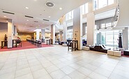 Congress Center Foyer (below), Foto: Andreas Schwarz, Lizenz: Van der Valk Hotel Berlin Brandenburg GmbH