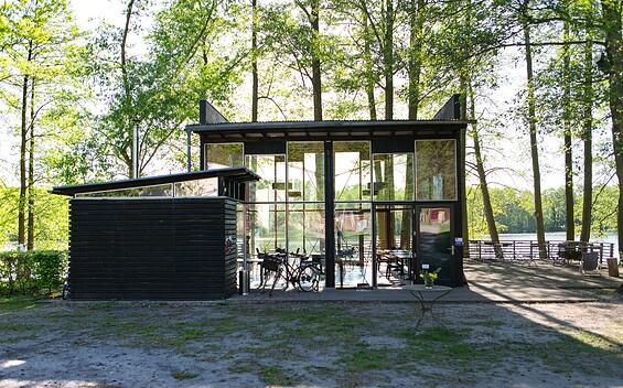 Ufercafé am Klostersee, Foto: Steffen Lehmann, Lizenz: TMB-Fotoarchiv