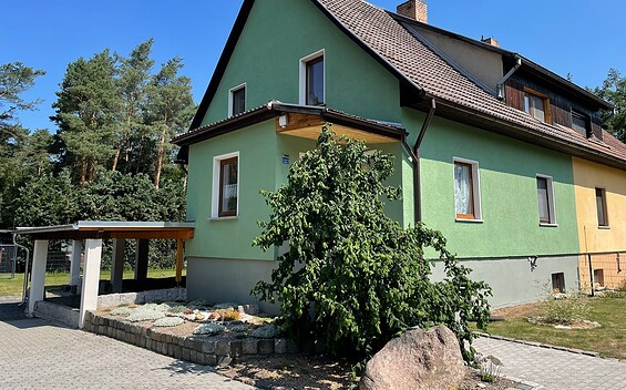 Außenansicht vom Ferienhaus Family and Friends am Knappensee , Foto: Aline Schlegel, Lizenz: Ferienhaus Family and Friends am Knappensee