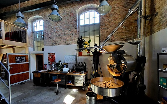 Foto: Firstcrack Kaffeerösterei im Rofinpark