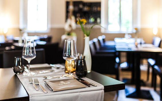 Stilvoll genießen im Restaurant von Bora, Foto: martas Hotel Lutherstadt Wittenberg, Lizenz: martas Hotel Lutherstadt Wittenberg