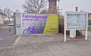 Bicycle garage at Hoyerswerda station, Foto: Dana Kersten, Lizenz: Tourismusverband Lausitzer Seenland e.V.