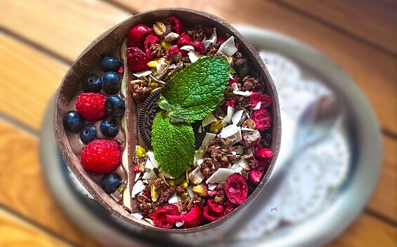Bowl mit Beeren, Foto: Karina Breitkreutz , Lizenz: ANABOWL