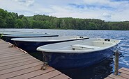 Steg und Boote an der Badestelle Springsee, Foto: Tourismusverein Scharmützelsee