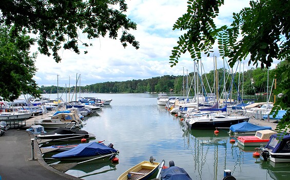 SaarowMarina Fontanepark in Bad Saarow am Scharmützelsee, Foto: Danny Morgenstern, Lizenz: Tourismusverein Scharmützelsee