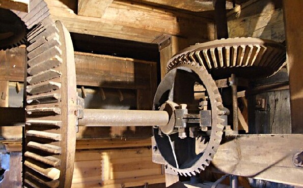 Kammräder Bockwindmühle Elsterwerda, Foto: Frank Brunne, Lizenz: Stadt Elsterwerda