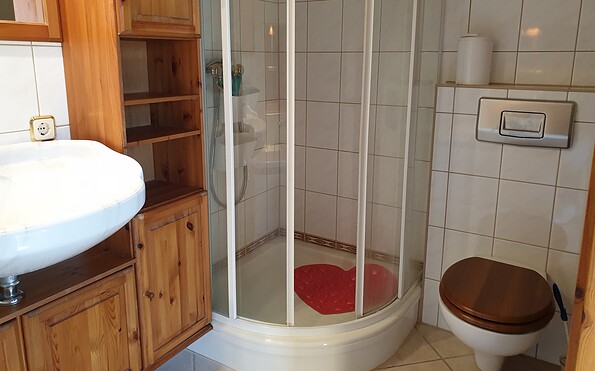 Bathroom with bathtub, Foto: Touristinfo SFB, Lizenz: TV LSL e.V.