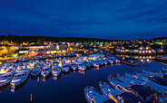 Marina Wolfsbruch bei Nacht, Foto: Precise Hotel &amp; Resorts