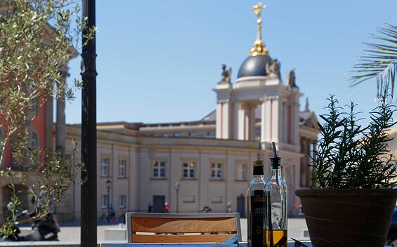 Café Central im Potsdam Museum, Foto: André Stiebitz, Lizenz: Potsdam Marketing und Service GmbH