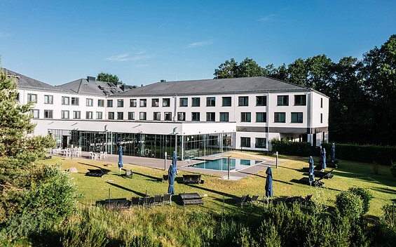 Outdoor pool, Foto: DSR Hotel Holding