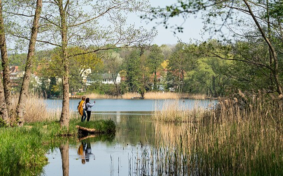 Birdwatching im Naturpark Märkische Schweiz, Foto: Florian Läufer, Lizenz: Seenland Oder-Spree